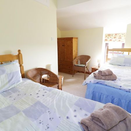 Snowdon View Vila Holyhead Exterior foto